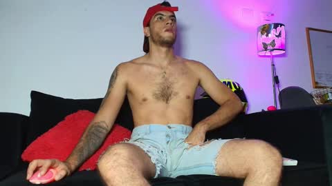 Lian Oconner online show from 2, 11, 2025