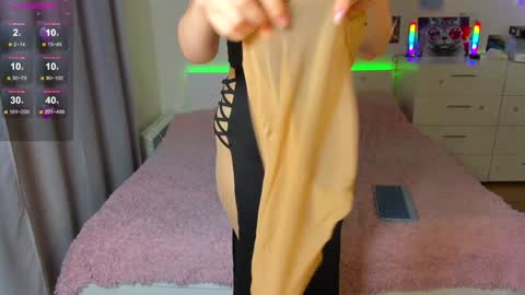 Kate online show from 8, 2, 2025