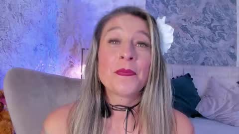 Lian online show from 11, 11, 2025