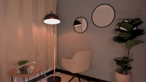 Lia online show from 27, 12, 2024