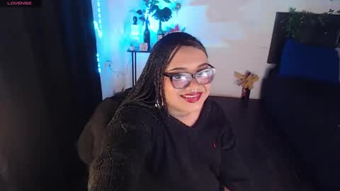 Snapshot of liascarlett chatting on 24, 10, 2025 LiaScarlett online show from 24, 10, 2025