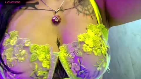 Snapshot of liat_hoz chatting on 23, 6, 2026 Dani online show from 23, 6, 2026
