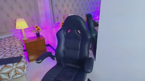 Lia  online show from 26, 3, 2026