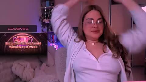 libra_mia online show from 5, 3, 2026