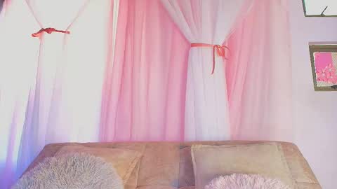 Valentina Hall online show from 14, 3, 2026