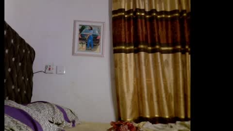 Snapshot of lickmefuckmex chatting on 1, 4, 2026 lickmefuckmex online show from 1, 4, 2026