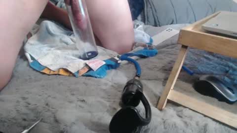 lickurlipz1 online show from 29, 1, 2025