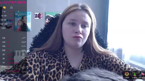 light_lunaa online show from 9, 3, 2026