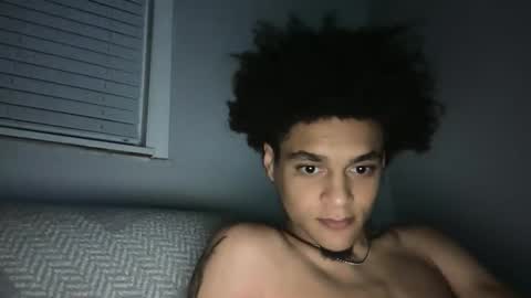 Snapshot of lightskinwithgirth chatting on 2, 4, 2026 lightskinwithgirth online show from 2, 4, 2026