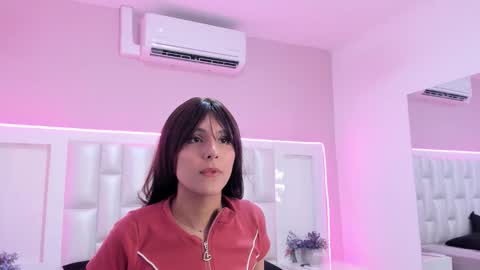 Lia  online show from 4, 4, 2026