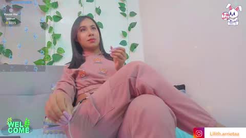 Snapshot of liiliith_1 chatting on 14, 10, 2025 liiliith_1 online show from 14, 10, 2025