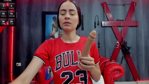 Nini - online show from 18, 11, 2025