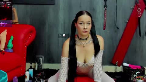 Nini - online show from 16, 1, 2026