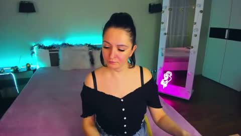 Snapshot of likaa_likaa chatting on 8, 1, 2025 Lika online show from 8, 1, 2025