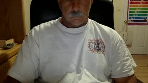 Snapshot of likefhot chatting on 6, 7, 2026 likefhot online show from 6, 7, 2026