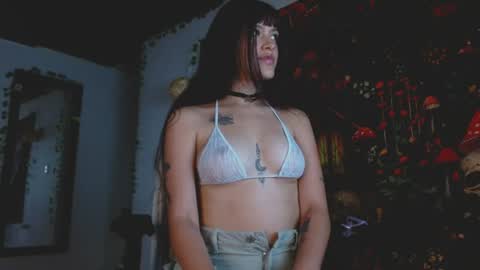 lil angel7 online show from 10, 6, 2026