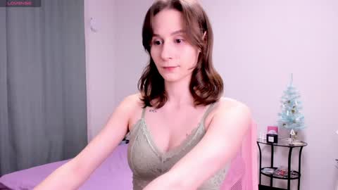 Snapshot of lil_ember chatting on 5, 12, 2024 Little Amber Guys please if its not difficult for you give it a thumbs up online show from 5, 12, 2024