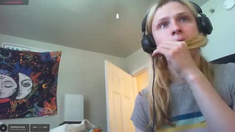 lil gemmie online show from 16, 9, 2025