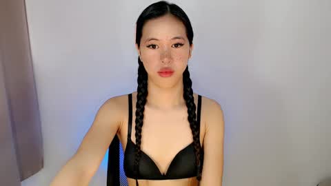 Snapshot of lil_grace1 chatting on 31, 12, 2024 grace online show from 31, 12, 2024