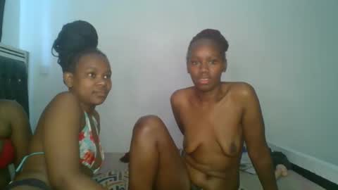 Snapshot of lil_meg chatting on 27, 2, 2026 lil_meg online show from 27, 2, 2026