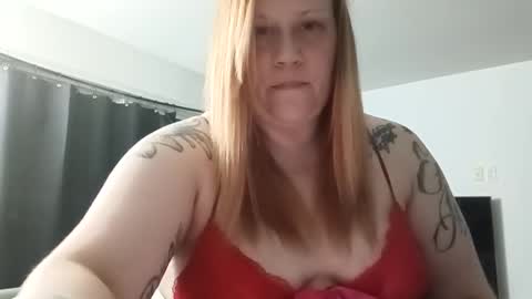 lil_nelli8 online show from 26, 4, 2026