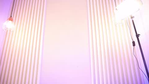 L I L A   online show from 28, 5, 2026