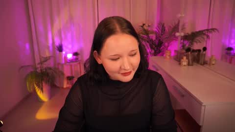  Lila  online show from 11, 10, 2025