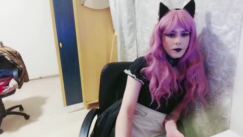 lilah_ts online show from 7, 12, 2024