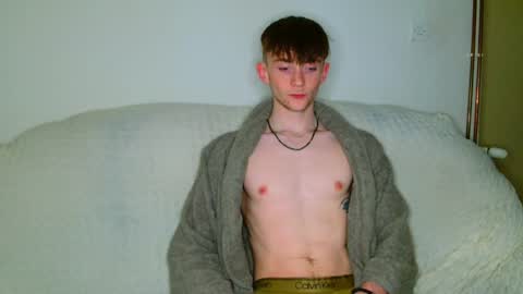 Snapshot of lilbearxxxx chatting on 24, 4, 2026 lilbearxxxx online show from 24, 4, 2026