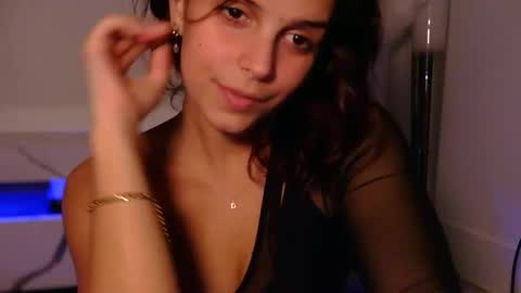 Rebecca online show from 14, 9, 2025