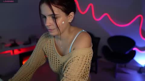 Rebecca online show from 18, 3, 2026