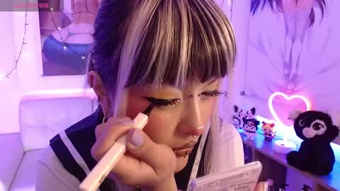 Snapshot of lilcandy19 chatting on 19, 1, 2026 lilcandy19 online show from 19, 1, 2026