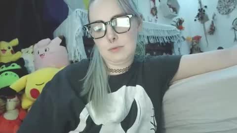 Snapshot of lilemmy1999 chatting on 29, 10, 2025 emily ryanson online show from 29, 10, 2025