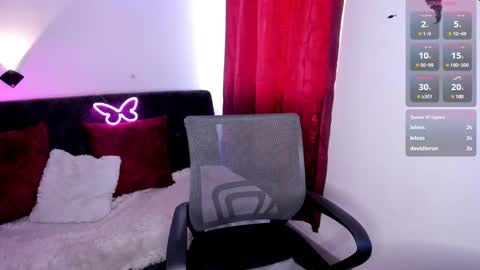 Nataly online show from 4, 3, 2025