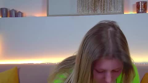 Snapshot of liliabianca chatting on 28, 2, 2025 Mia online show from 28, 2, 2025