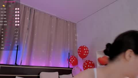 Lilian online show from 12, 3, 2025