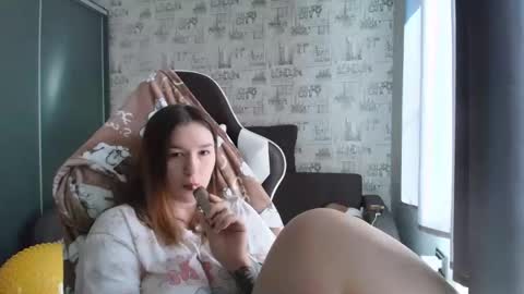 Snapshot of liliawoolf chatting on 26, 3, 2026 liliawoolf online show from 26, 3, 2026