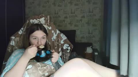 Snapshot of liliawoolf chatting on 2, 4, 2026 liliawoolf online show from 2, 4, 2026