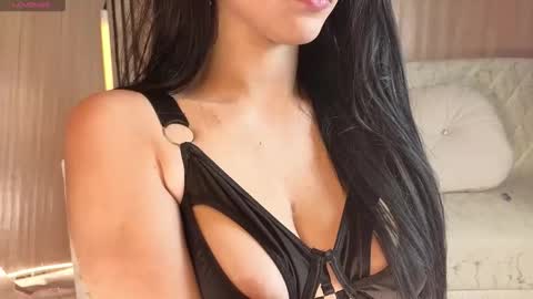 Lilieth  online show from 17, 10, 2025