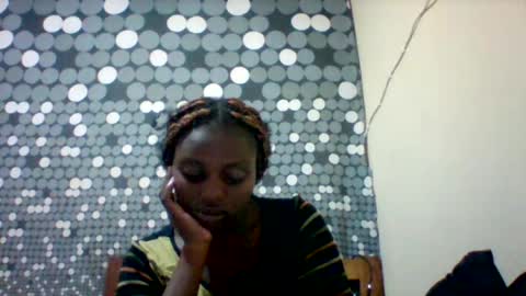 liligal online show from 15, 6, 2026