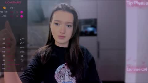 Snapshot of lililaluna chatting on 29, 9, 2025             ...  online show from 29, 9, 2025