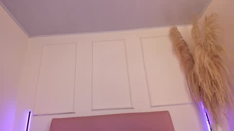 Snapshot of lilily_lv chatting on 19, 9, 2025 Lilly online show from 19, 9, 2025