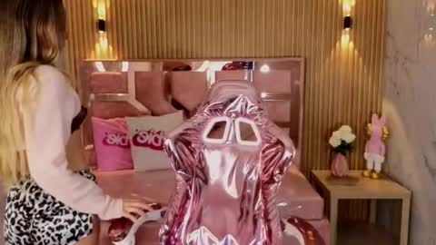 Lilith  online show from 13, 11, 2025