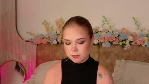 Lilith Bonheur online show from 2, 5, 2026