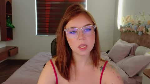 Snapshot of lilith_bonheur chatting on 26, 5, 2026 Lilith Bonheur online show from 26, 5, 2026