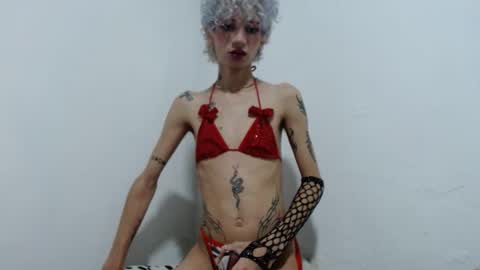 lilith_evil7 online show from 12, 12, 2024