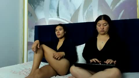 Lilith y Luna online show from 2, 6, 2026