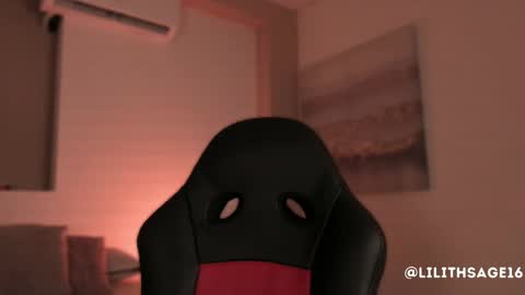 Snapshot of lilith_sage_ chatting on 13, 9, 2025 lilith_sage_ online show from 13, 9, 2025