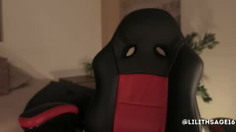 Snapshot of lilith_sage_ chatting on 15, 10, 2025 lilith_sage_ online show from 15, 10, 2025