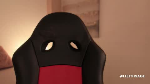 lilith_sage_ online show from 19, 12, 2025